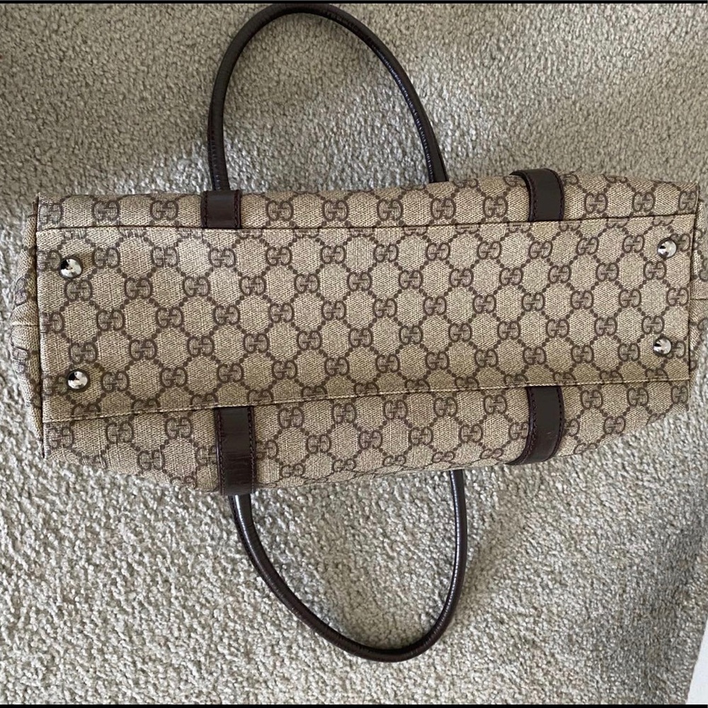 Gucci - Picture 3 of 10